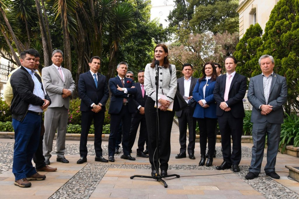 Gremios transportadores reiteraron apoyo al Gobierno y rechazan unirse al paro nacional