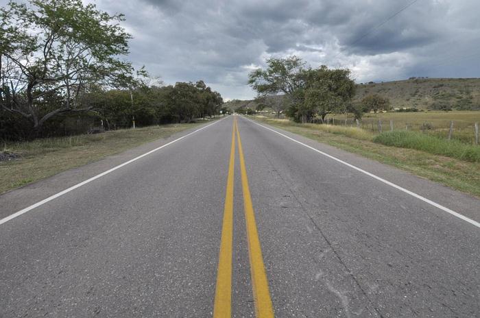A septiembre, Gobierno elevó levemente inversión en vías hasta $2,3 billones