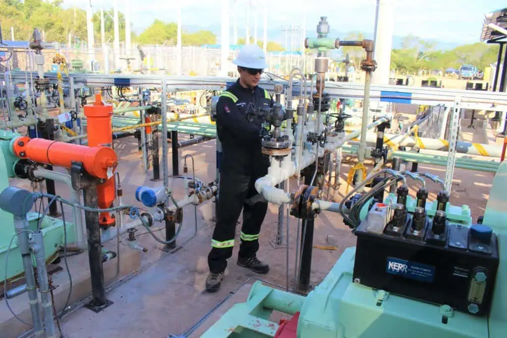 Ecopetrol ya opera nueva planta en Huila para aumentar extracción de crudo Ecopetrol ya opera nueva planta en Huila para aumentar extracción de crudo