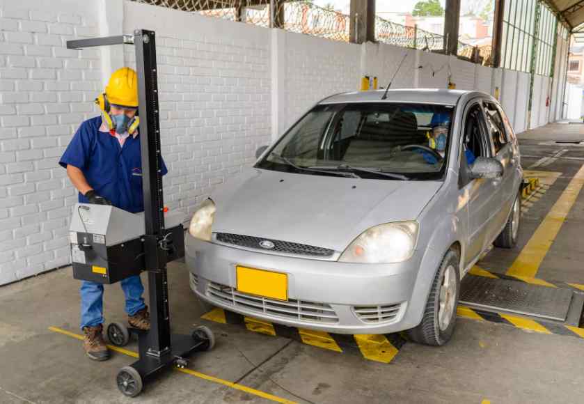 Más clases de vehículos deberán cumplir revisión técnicomecánica, incluidos los eléctricos