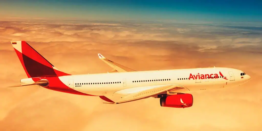 Acción de Avianca sale del índice Colcap de Bolsa de Colombia Colombia espera que Avianca consiga prestamistas para no acudir a dineros del Estado