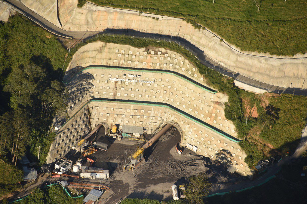 Foto del Túnel del Toyo.