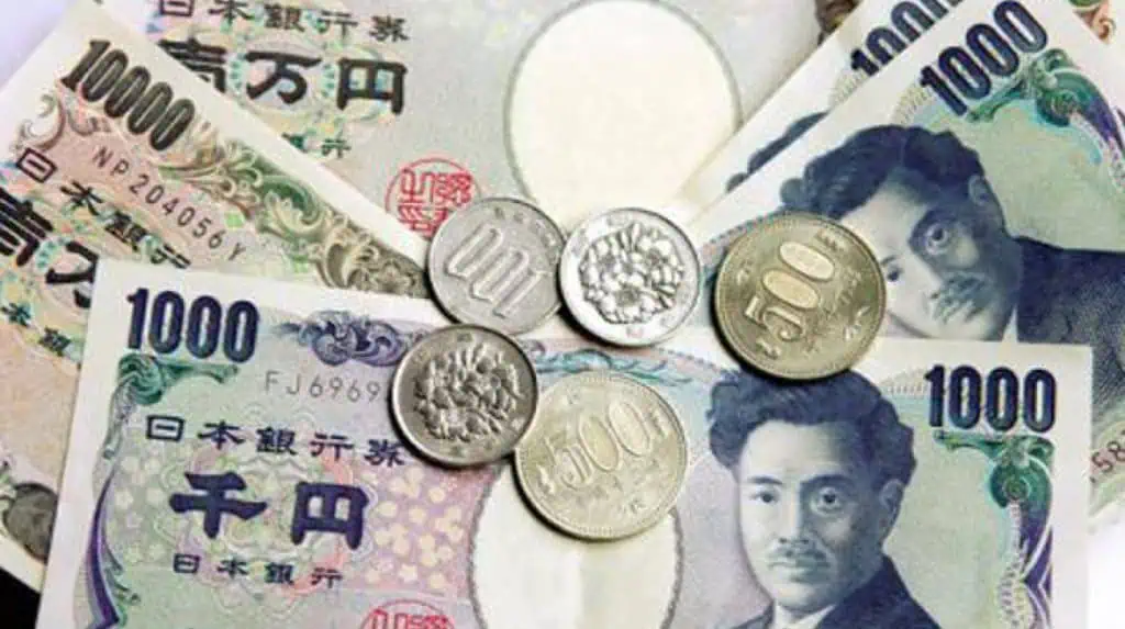 En octubre, Japón gastó US$43.000 millones para sostener el yen En octubre, Japón gastó US$43.000 millones para sostener el yen
