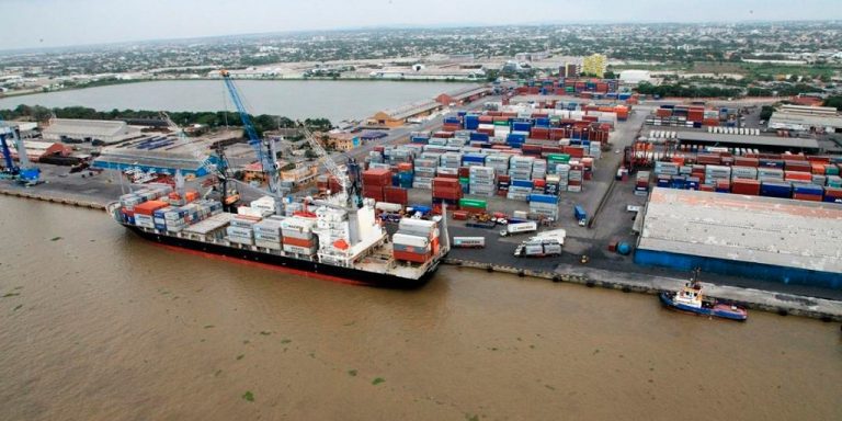 Exportaciones de Colombia crecieron 56,3 % en abril de 2021