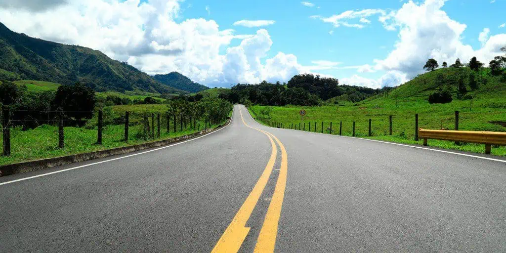Invías inicia actualización de 50 especificaciones de construcción de carreteras Proyectos 5G en Colombia para 2020 representarán $10 billones; se publican pliegos del primer plan