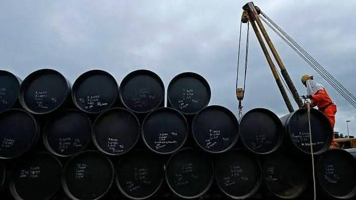 Demanda de petróleo en China se recuperará en segundo trimestre: Wood Mackenzie Opep llega a acuerdo para mantener recortes de producción de petróleo otros tres meses