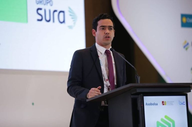 Director DNP: Gobierno incrementó deuda para no tener impacto en presupuesto de 2020