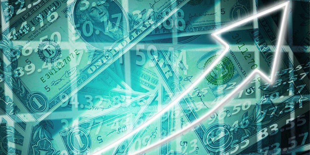 IIF: Cotizaciones paralelas en tasa de cambio predicen en su mayoría margen de devaluaciones