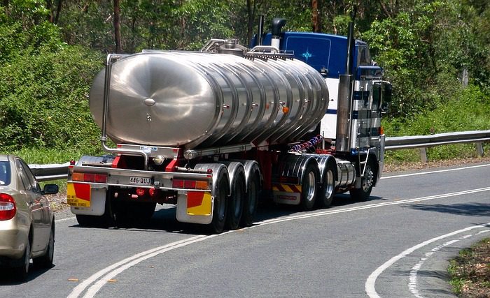 Habrá línea de crédito de Bancóldex para transportadores de carga y pasajeros en Colombia