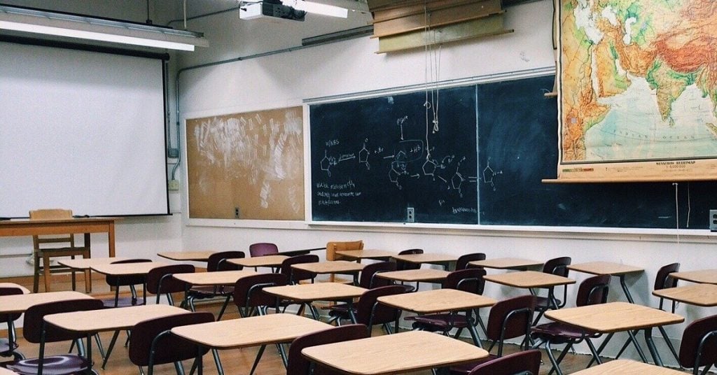 Clases presenciales en Colombia (Pixabay)