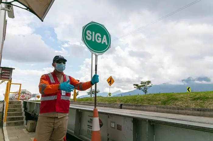 Este es el panorama de contratación y licitación de vías 5G en Colombia para 2021 Colombia tendrá nuevo impuesto para financiar infraestructura