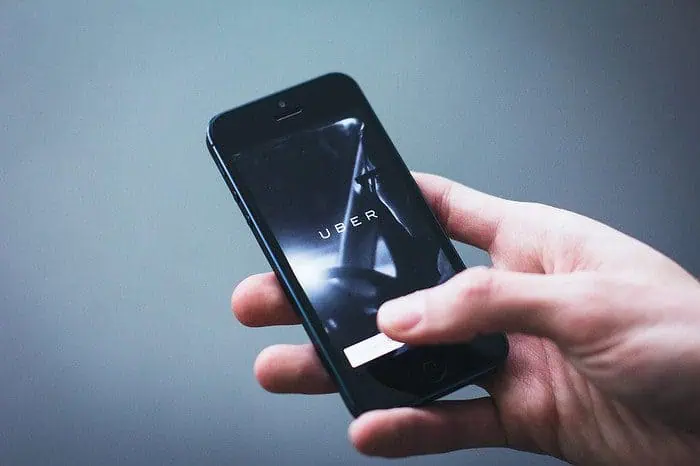 Tumban orden que obligaba a Uber a salir de Colombia Tumban orden que obligaba a Uber a salir de Colombia