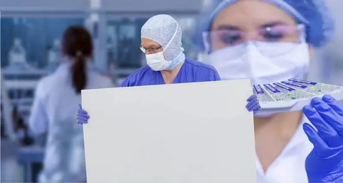 Vacuna de AstraZeneca, con la que Colombia tiene acuerdo de confidencialidad, se detiene por resultado adverso Brasil acuerda comprar 100 millones de vacunas contra el coronavirus