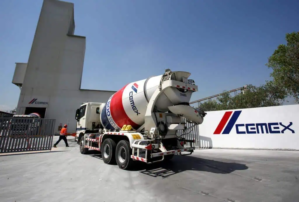 Devuelven a Cemex Colombia más de $11.000 millones por daños en obra El túnel del Crespo Acciones de Cemex Latam Holdings saldrán de índice Colcap en Bolsa de Colombia
