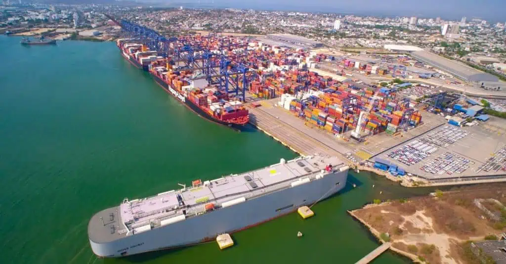 Exportaciones de Argentina subieron 37% en noviembre Exportaciones de Argentina subieron 37% en noviembre