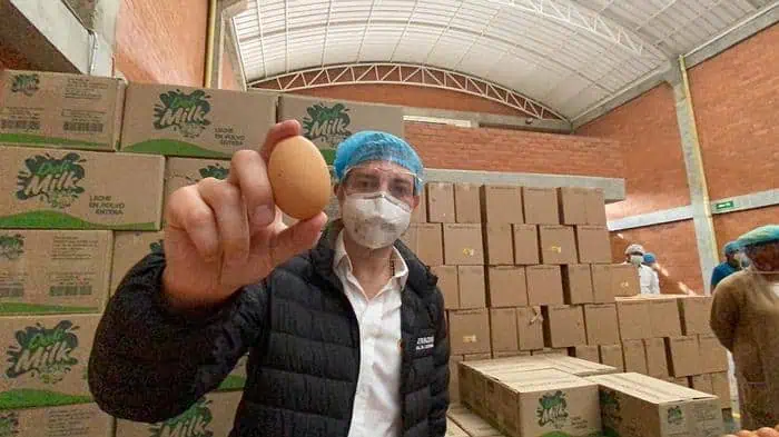 Regaño del contralor Felipe Córdoba a operadores incumplidos del Programa de Alimentación Escolar Regaño del contralor Felipe Córdoba a operadores incumplidos del Programa de Alimentación Escolar