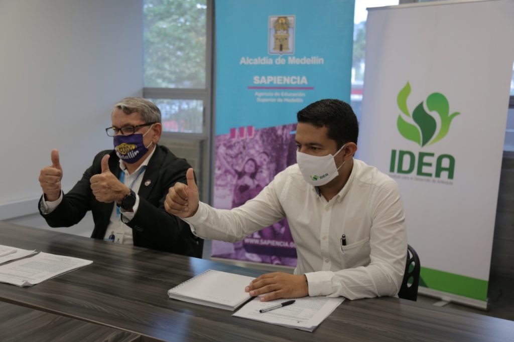Agencia Sapiencia e IDEA firman convenio para promover educación superior en Medellín