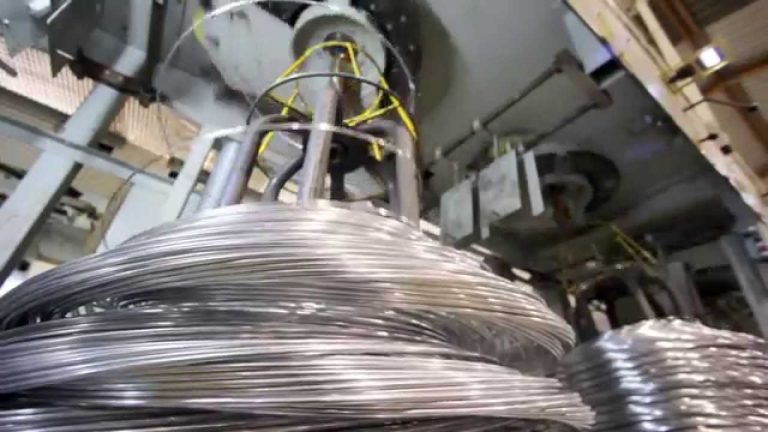 Gobierno Petro e industria siderúrgica evalúan construcción de nueva planta de acero