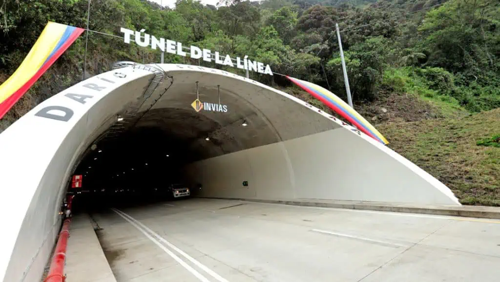 Estos son los túneles más largos de Latinoamérica y el mundo Estos son los túneles más largos de Latinoamérica y el mundo