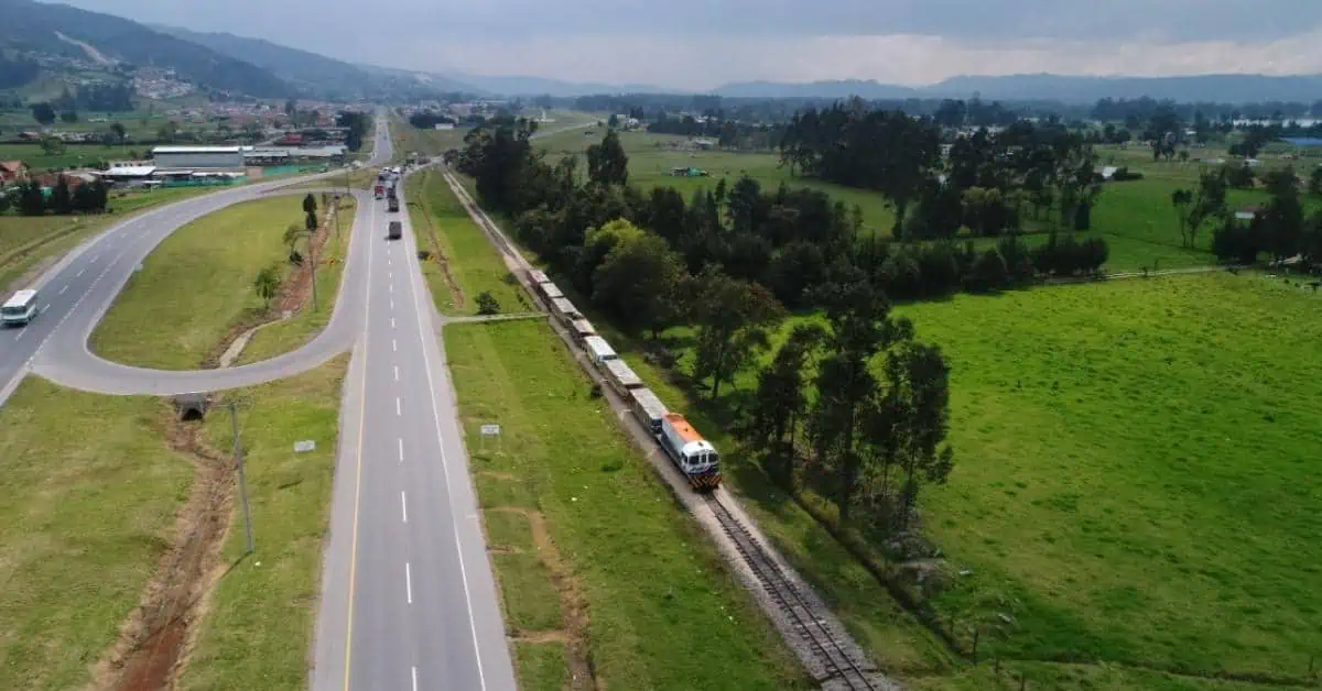 Cobro de peajes en Colombia tendría cambios para las vías 5G Foto de corredor férreo Bogotá-Belencito- Suministrada ANI