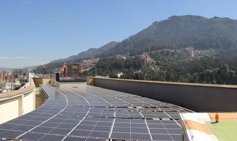 Banco de Bogotá diseña alternativas para reducir huella de CO2 en Colombia