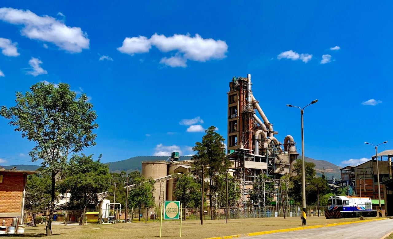 Argos transportará 70.000 toneladas de cemento por tren en Colombia