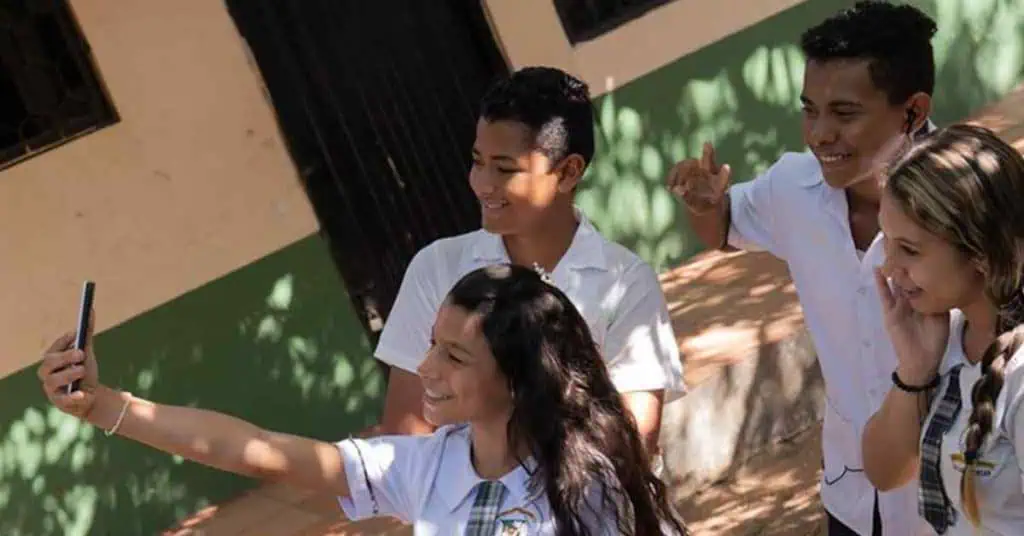 Antioquia contará con 977 Centros Digitales en zonas rurales con acceso a internet gratuito Antioquia contará con 977 Centros Digitales en zonas rurales con acceso a internet gratuito