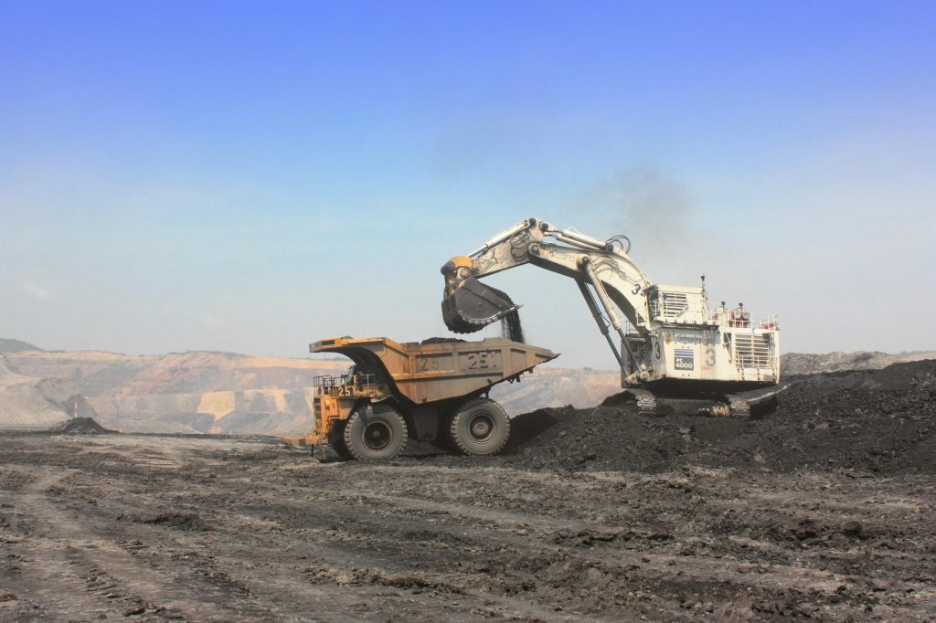 PIB minero en Colombia crecerá a dos dígitos en 2021: carbón, oro y cobre en el radar