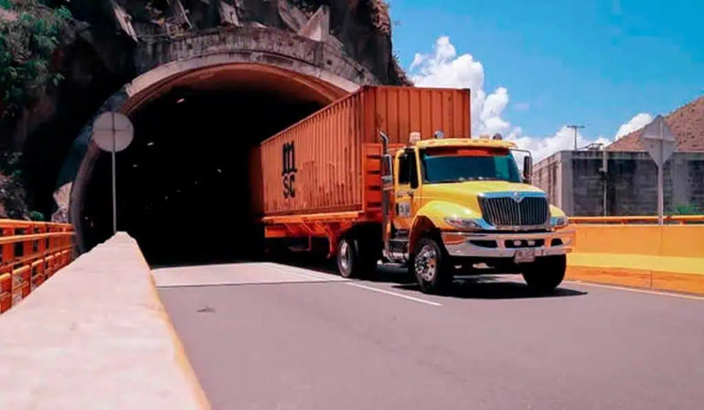 Empresarios rechazan medida que modificaría decreto sobre transporte de carga en Colombia Transporte de carga en Colombia