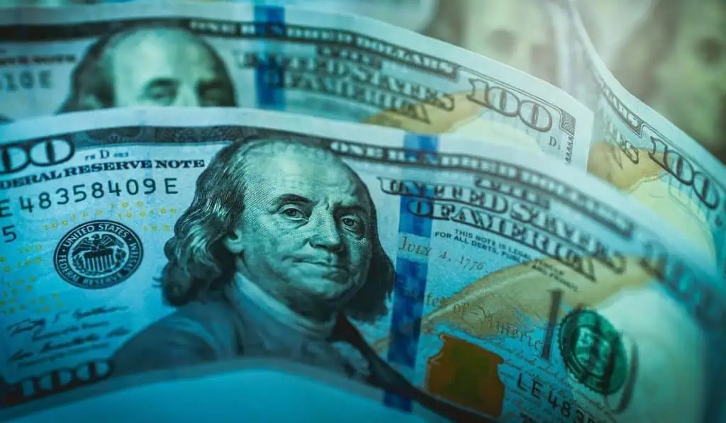 Dólar en Colombia inicia la semana con alza de $ 8 Dólar en Colombia inicia la semana con alza de $ 8
