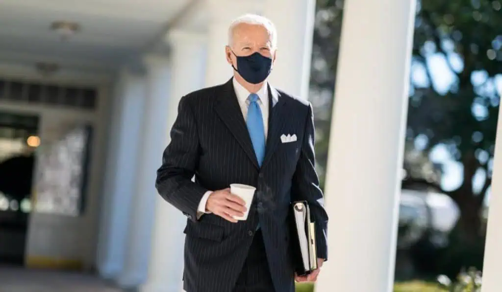 Biden busca duplicar impuestos a ganancias de personas adineradas en EE. UU. Biden busca duplicar impuestos a ganancias de personas adineradas en EE. UU.