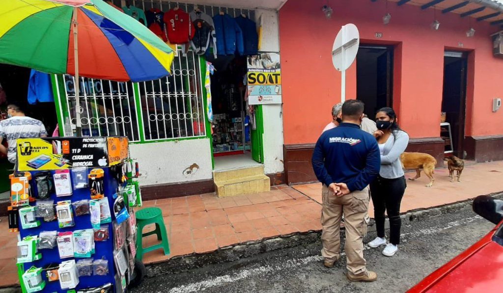 De 1,7 millones de venezolanos, solo 45 mil han pedido regularizarse por una oferta laboral en Colombia