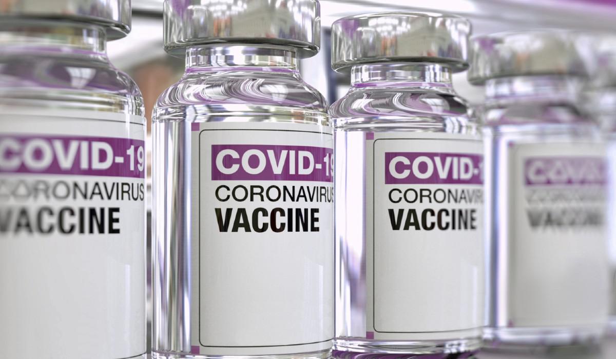 AstraZeneca admitió que su vacuna Covid puede causar efectos secundarios