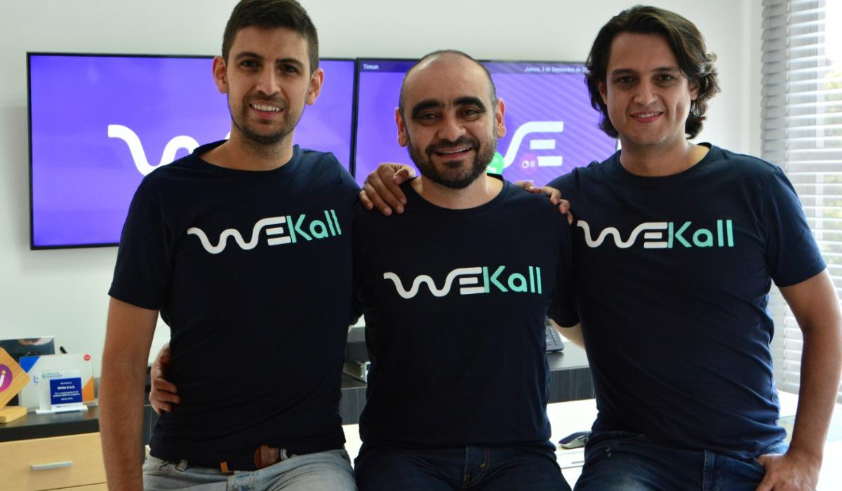 WeKall-Team-ArchivoPersonal Felipe Sánchez CEO, Fabián Saavedra, WeKall Cofounder & VicePresident of CX LATAM DirecTV y Julian Sánchez CTO