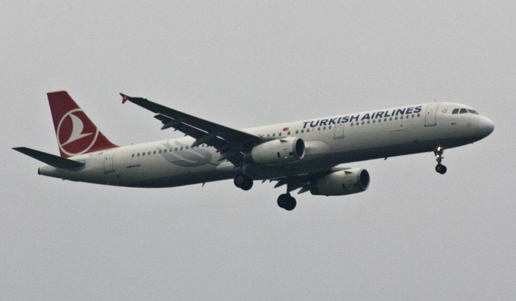 Turkish Airlines busca que Colombia sea "hub" con Latinoamérica