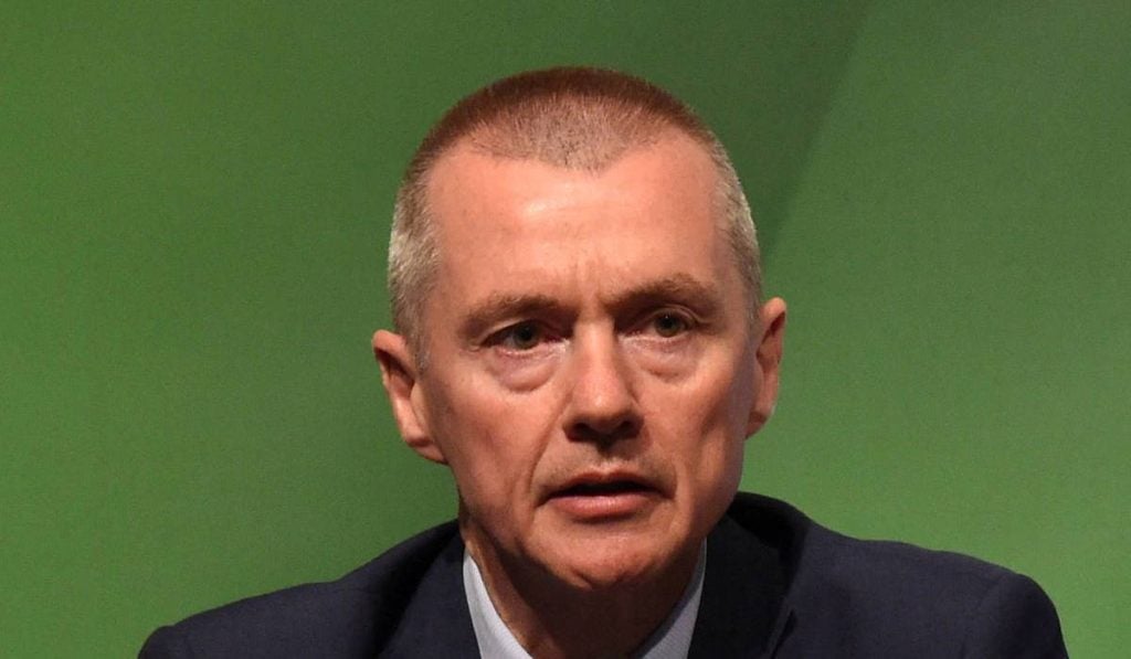 Iata nombró de director general al irlandés Willie Walsh