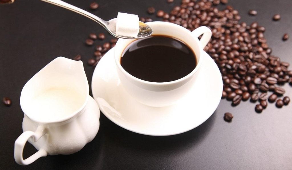 Café, azúcar, sal y chocolate no tendrán IVA de 19 %: presidente de Colombia