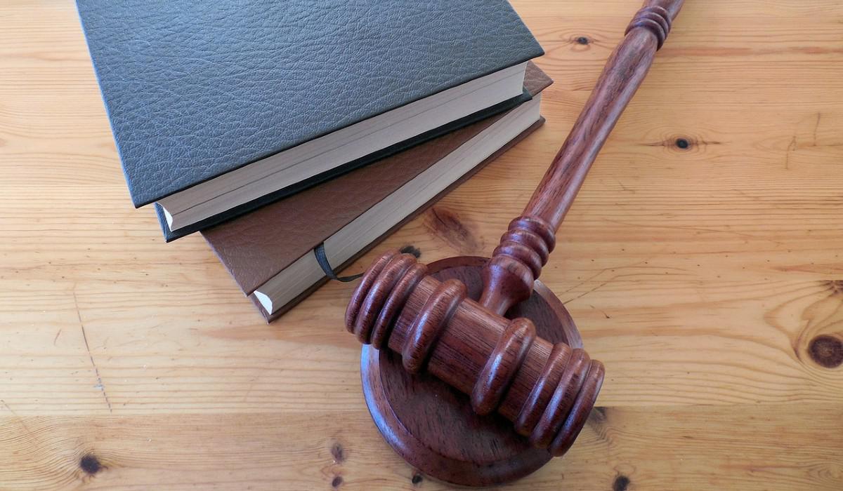 Home - Valora Analitik Estas son las tarifas de abogados en Colombia para 2026