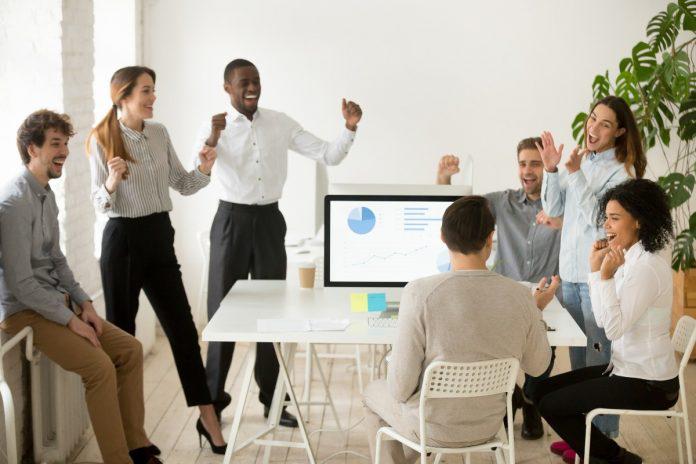 Trabajo ¿Cómo las empresas pueden equilibrar la vida laboral y personal de sus colaboradores?