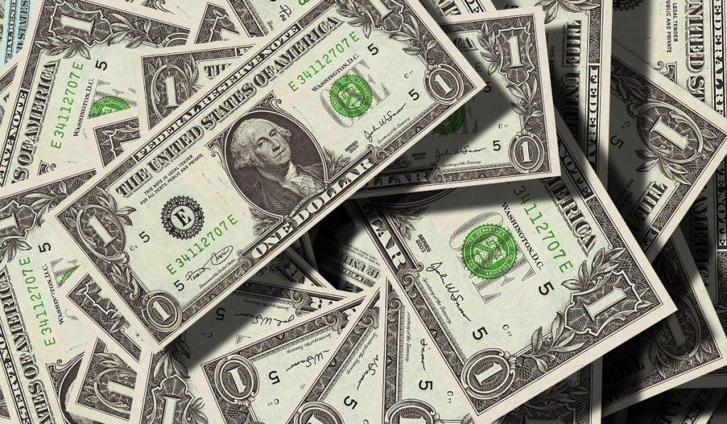 “Plan Aguantar”: Argentina buscaría no publicar precio del dólar paralelo