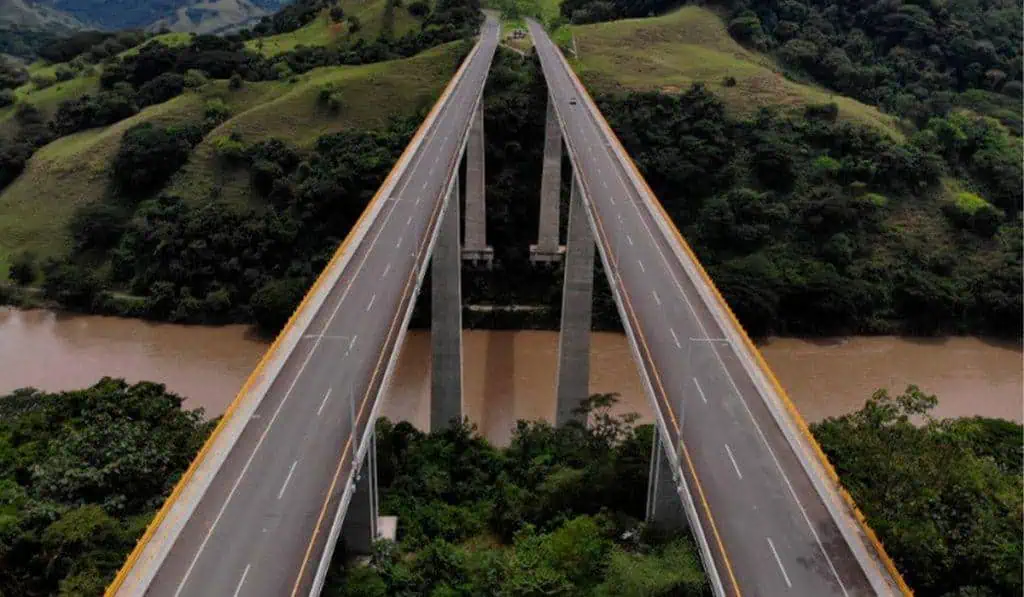 Los megaproyectos de infraestructura que le cambiarán la cara a Antioquia Los megaproyectos de infraestructura que le cambiarán la cara a Antioquia