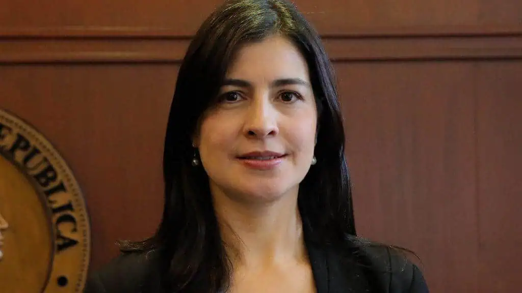 Carolina Soto renunció a Junta del BanRep de Colombia Carolina Soto renunció a Junta del BanRep de Colombia