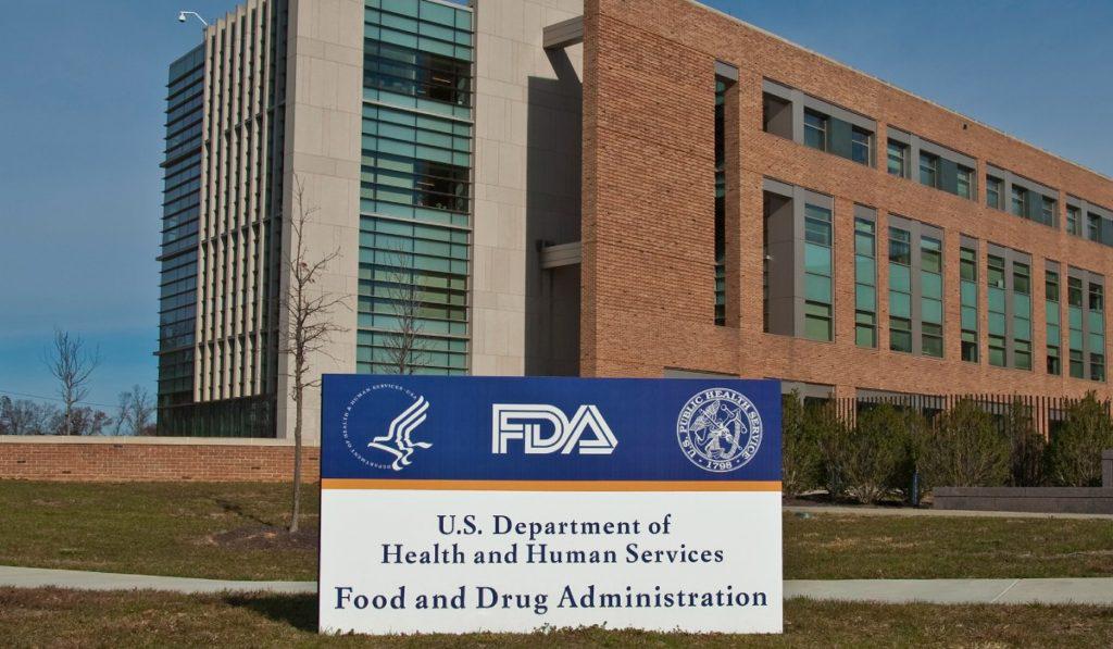 Autorizan refuerzo de vacuna Covid de Pfizer para ciertos grupos en EE. UU.