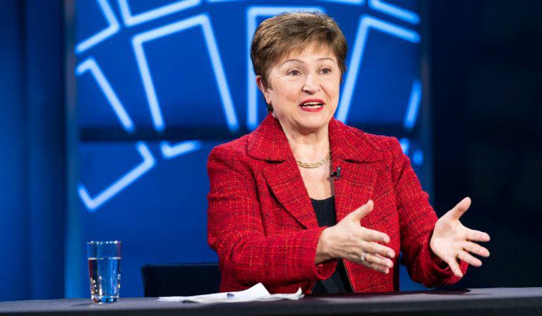 FMI aprueba acuerdo con Argentina por US$44.000 millones