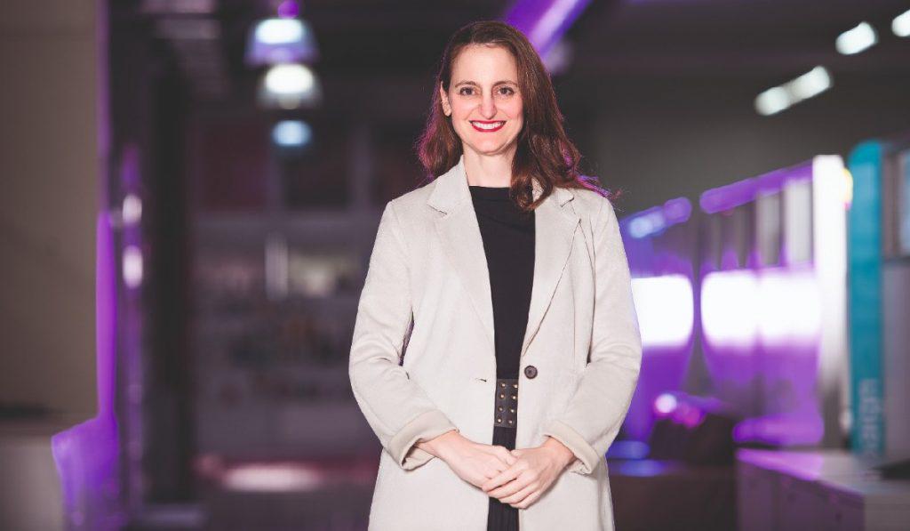 Claudia Restrepo, nueva gerente de sustentabilidad para Avon América Hispana