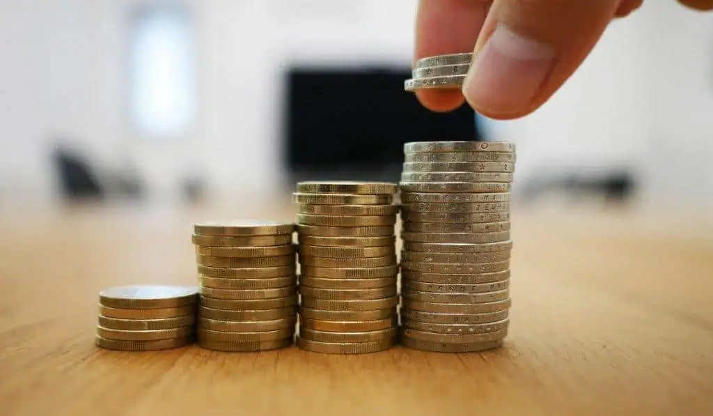 ¿Qué tan cierto es que en Colombia ‘todo está muy escaso’? Regla Fiscal