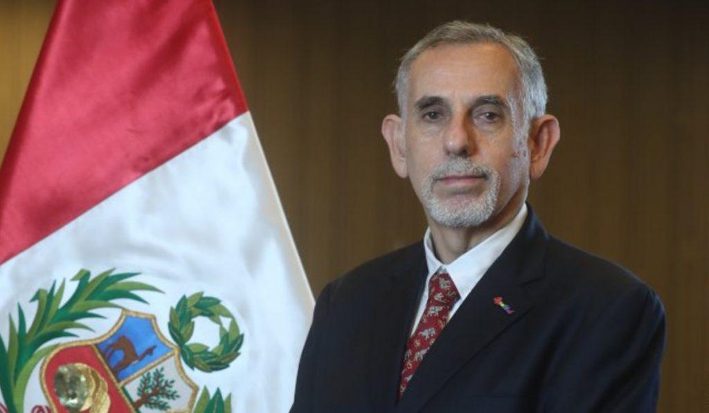 Pedro Francke: el técnico que tiene en sus manos la economía del Perú
