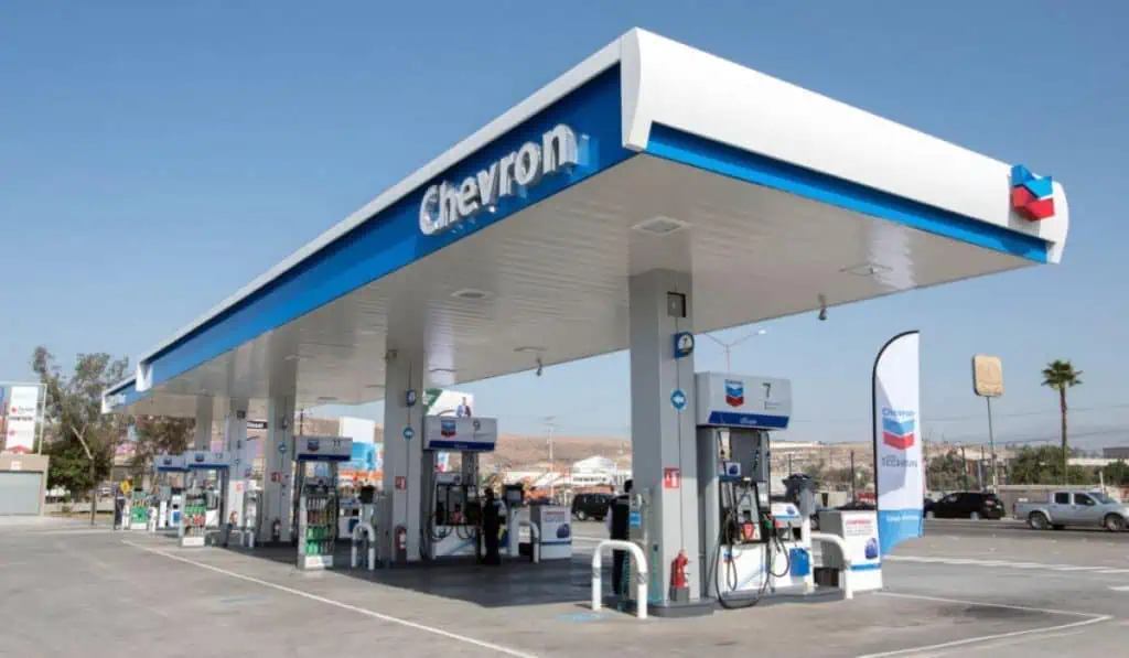 Chevron invertirá US$10.000 millones hasta 2028 para reducir emisiones de CO2 Chevron invertirá US$10.000 millones hasta 2028 para reducir emisiones de CO2