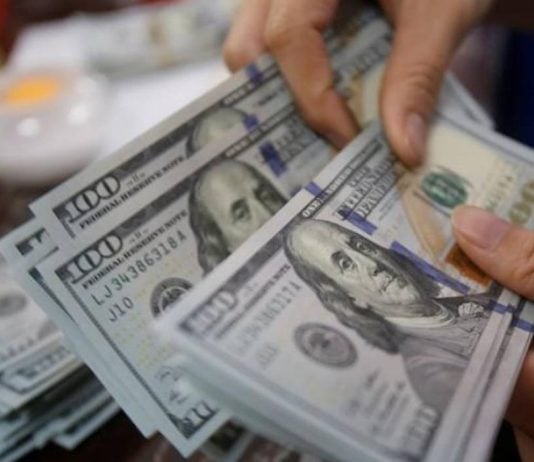 Dólar paralelo en Argentina vuelve a romper récord