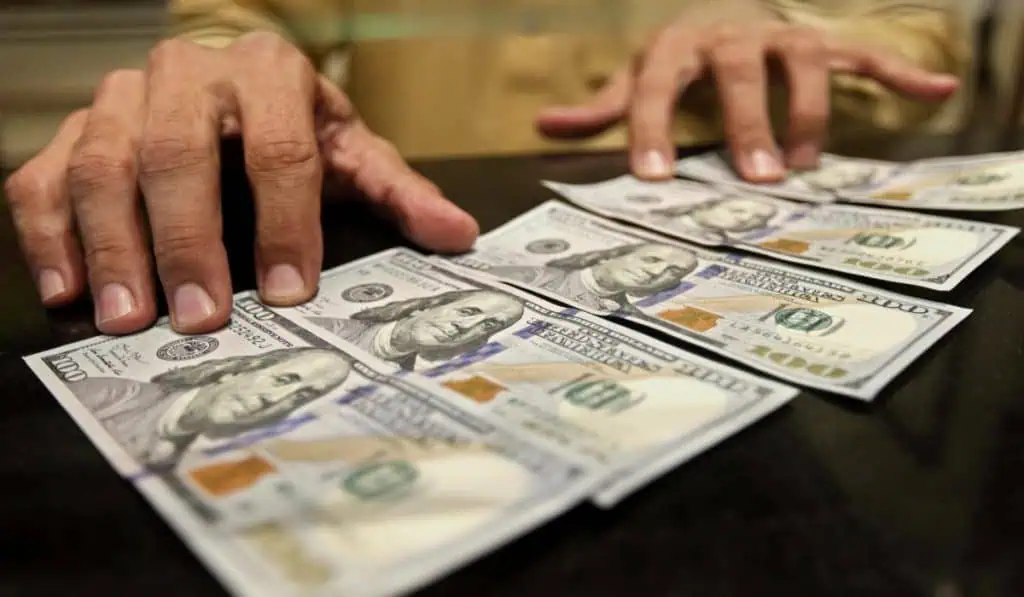 Dólar Colombia 14 de junio: termina a la baja a espera de decisión de la FED Colombia logró ventas estimadas por US$58 millones luego de Expo Dubái